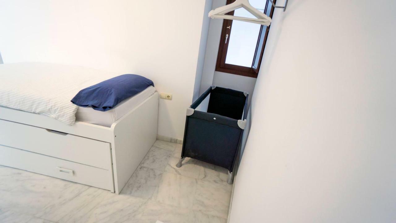 Rentalsevilla Espacioso Duplex En La Puerta Real Buitenkant foto