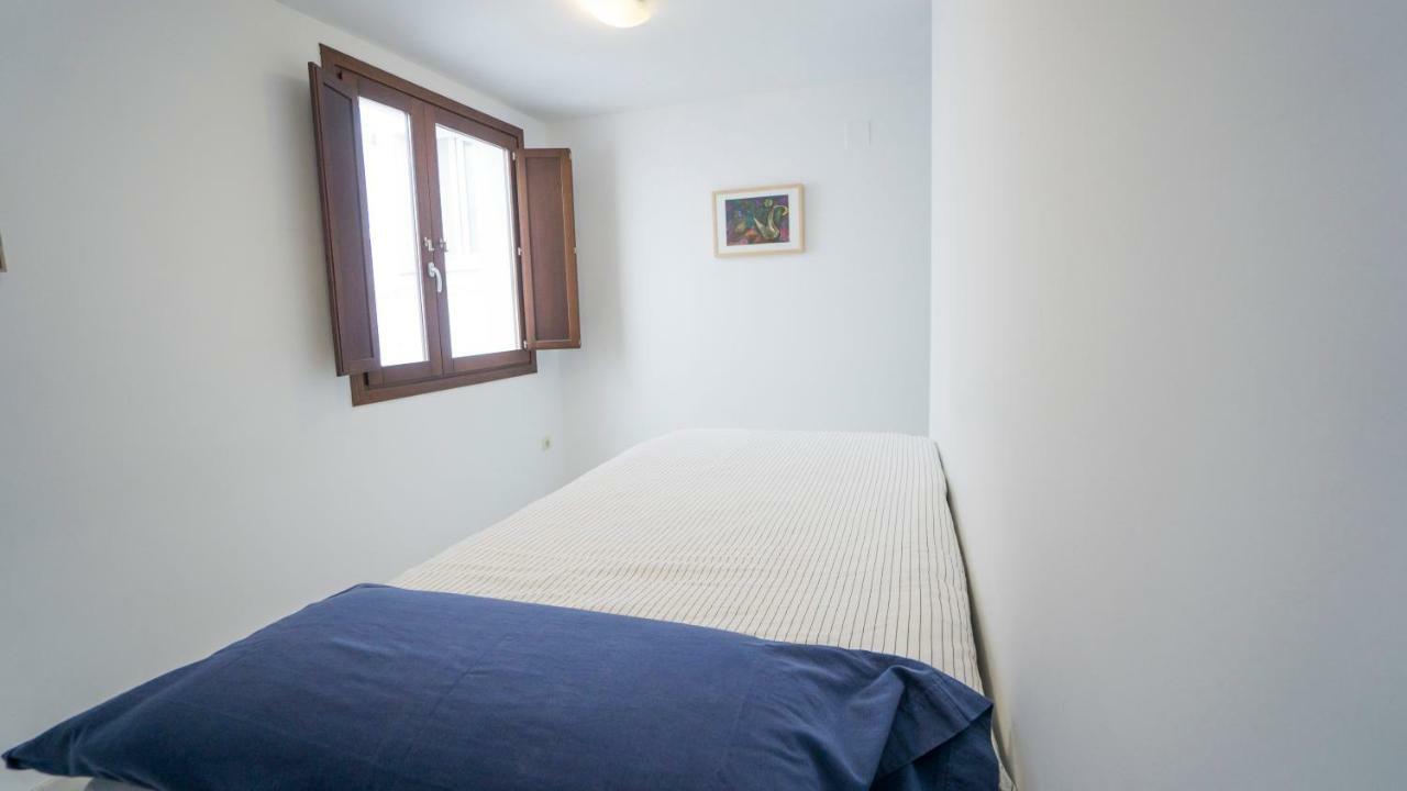 Rentalsevilla Espacioso Duplex En La Puerta Real Buitenkant foto